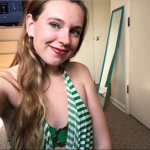 Meet your Posher, Madison